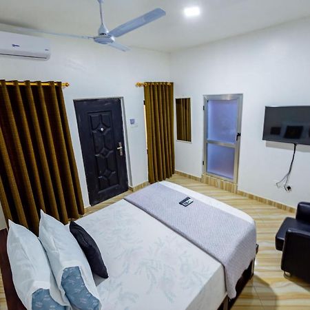 Nap Apartment Hotel Dansoman Экстерьер фото