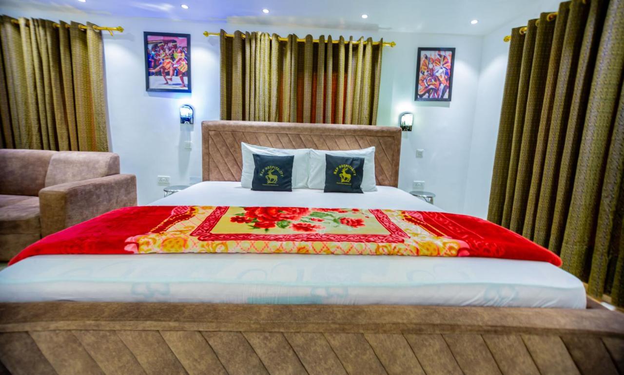 Nap Apartment Hotel Dansoman Экстерьер фото